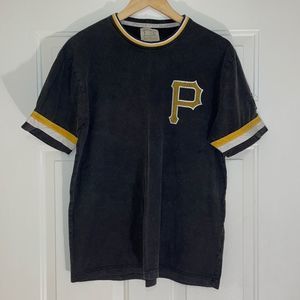 Vintage Pittsburgh Pirates Tee by: Red Jacket